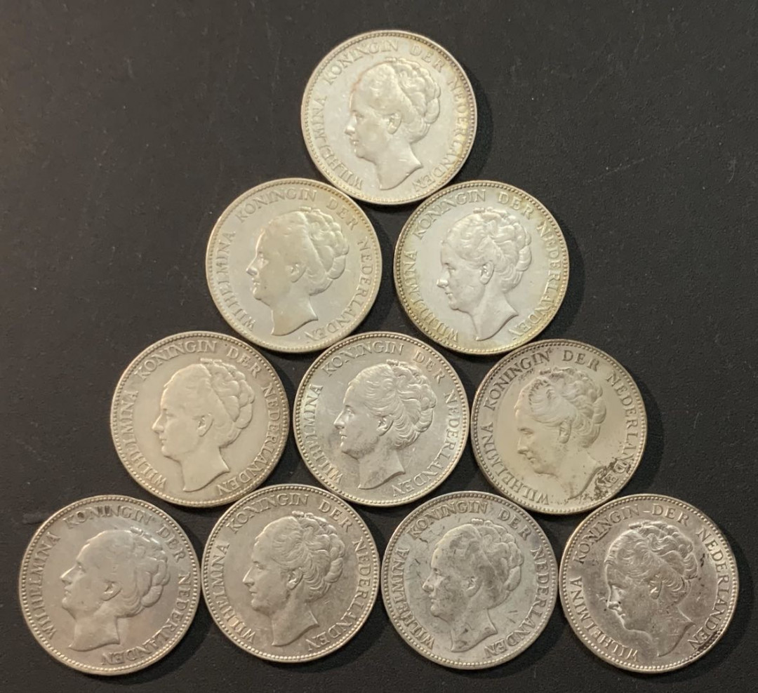 紫瑗钱币—微拍第64期  荷兰 1922—1940年 威廉明娜女王 1盾 10枚一组 共100克 0.72银