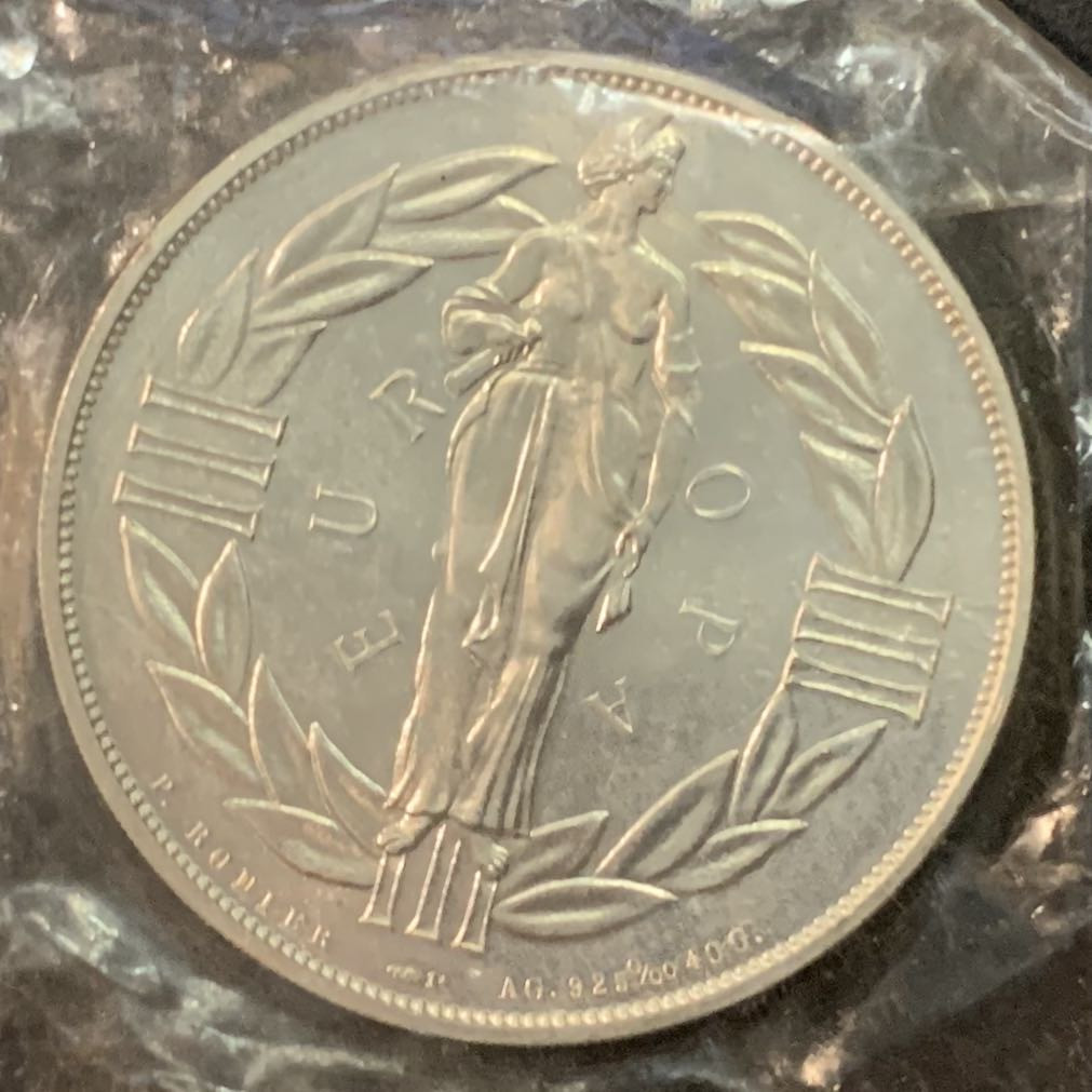 紫瑗钱币—微拍第65期  欧洲联盟 纪念银章一枚 40克 0.925银 原封