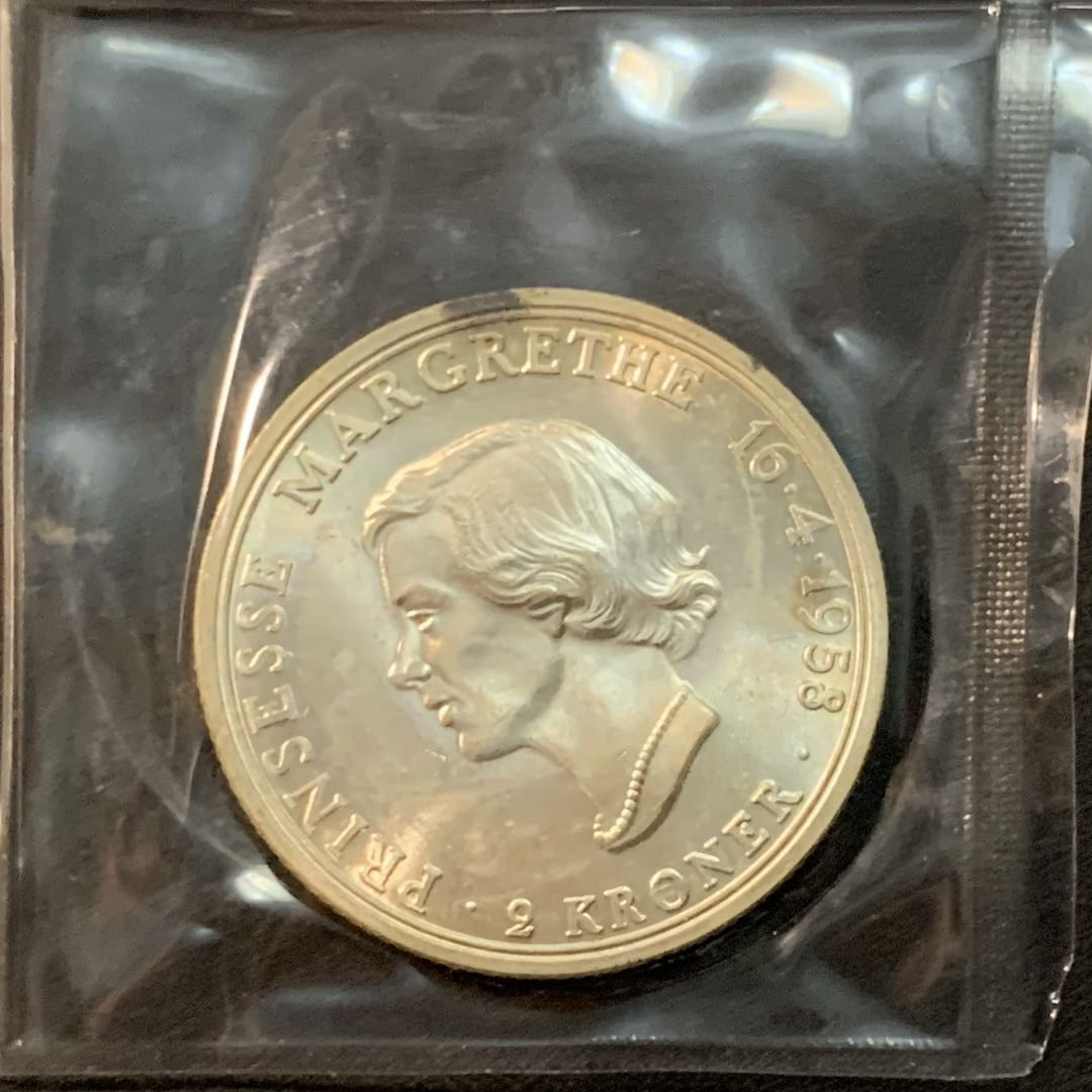 紫瑗钱币—微拍第65期  丹麦 1958年 玛格丽特公主18岁生日 2克朗 15克 0.8银 BU 原封