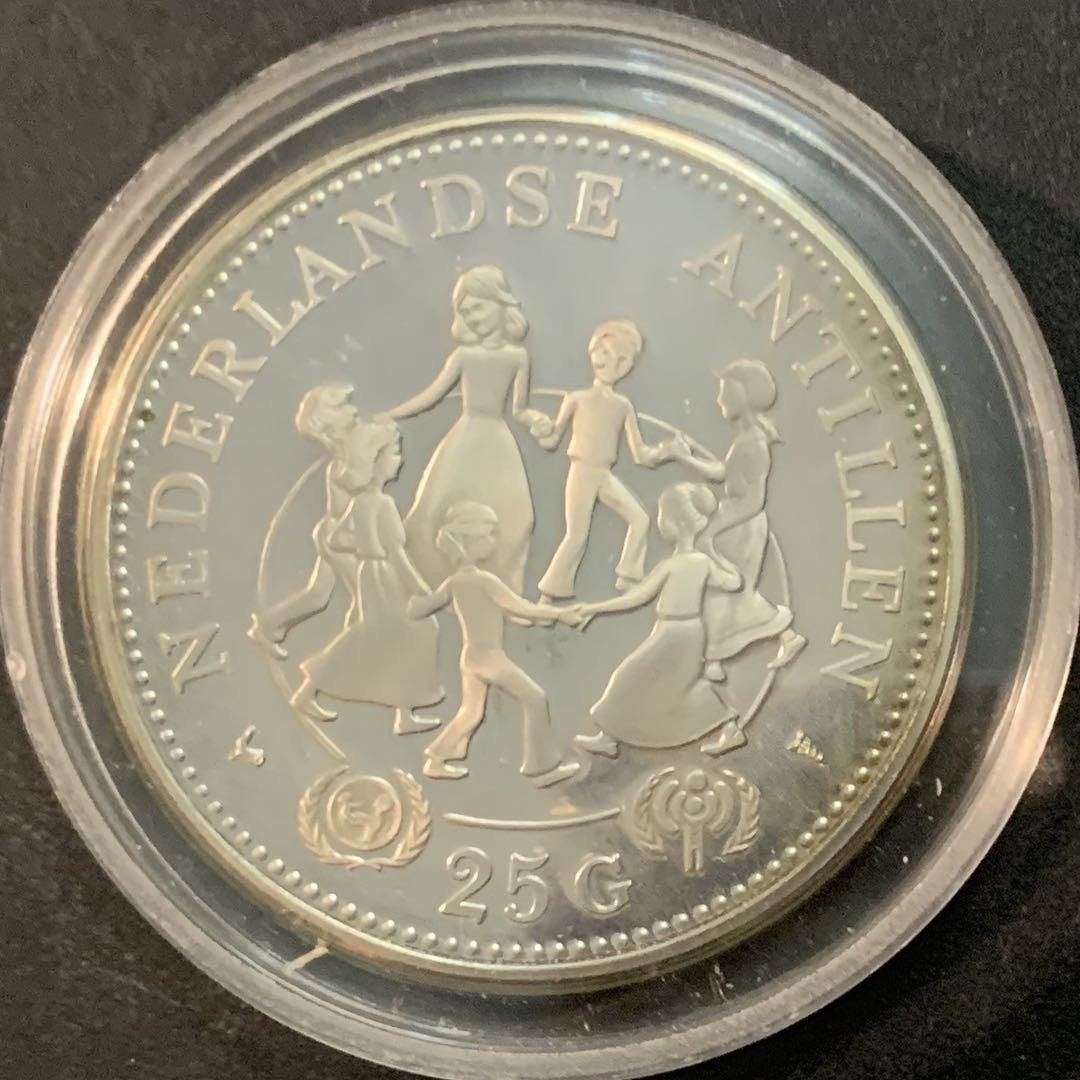 紫瑗钱币—微拍第66期  荷属安的列斯 1979年 国际儿童年 25盾 27.22克 0.925银 精制