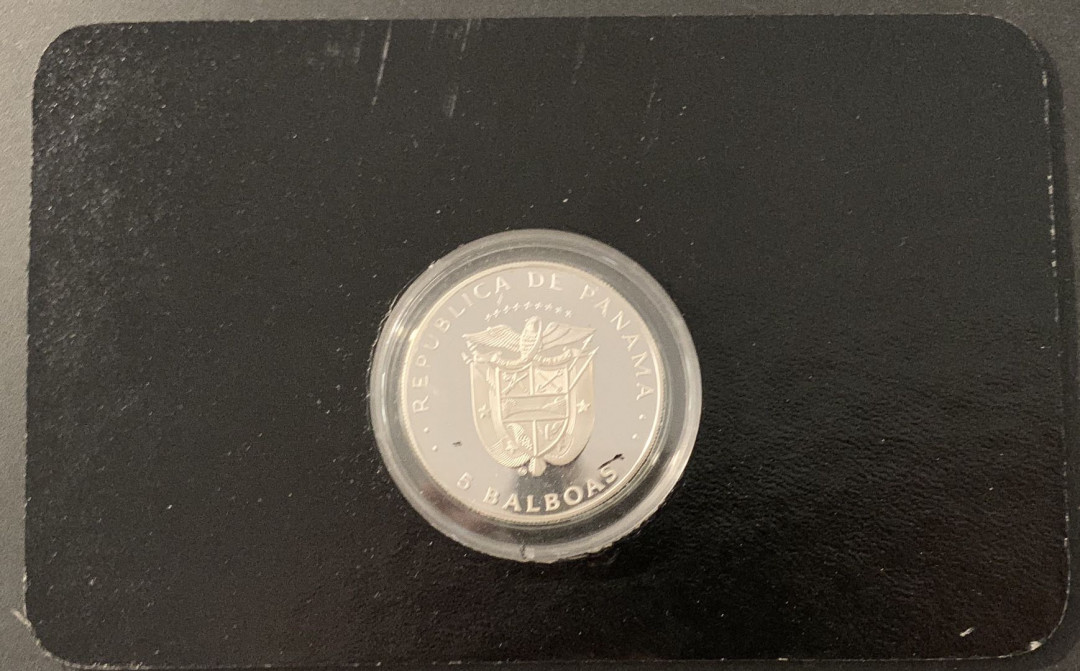 紫瑗钱币—微拍第68期  巴拿马 1982年 西班牙世界杯 5巴波亚 24.16克 0.925银 精制 德国原装卡