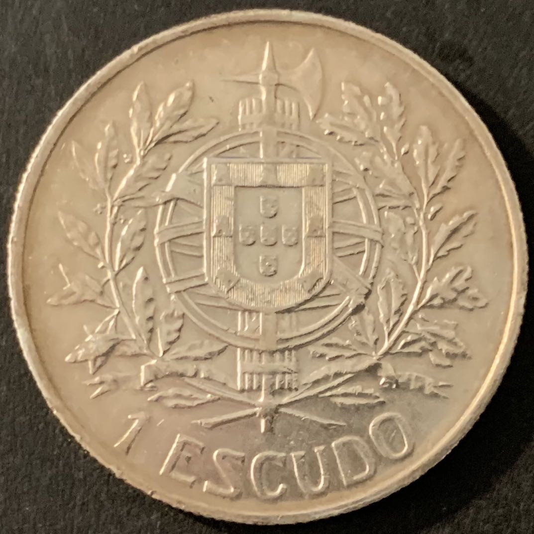 紫瑗钱币—微拍第68期  葡萄牙 1910年 共和国诞生 1埃斯库多 25克 0.835银