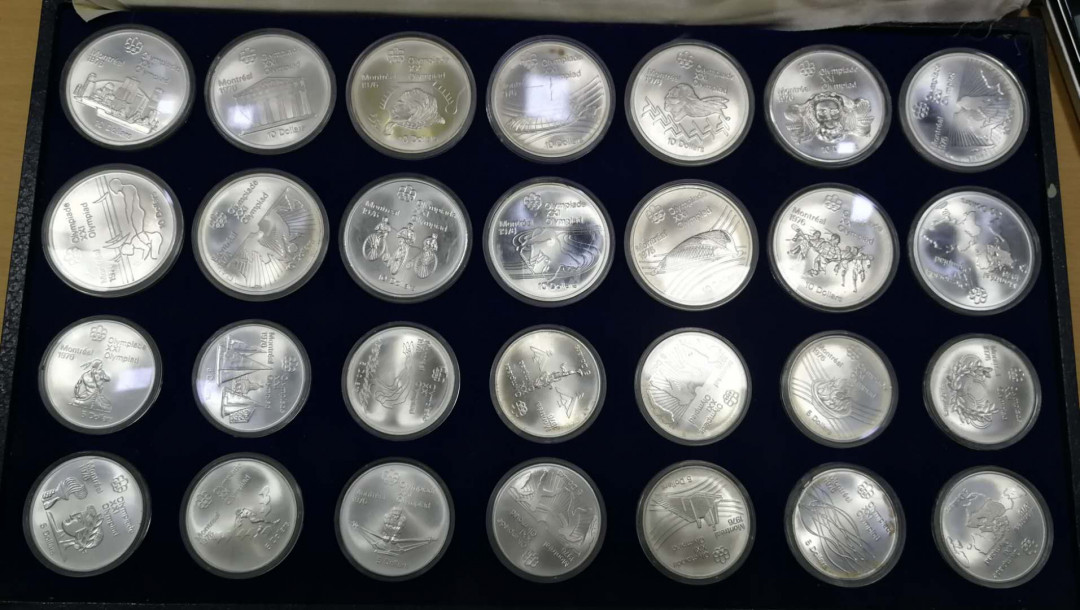 北京马甸外币专卖拍卖第八期，陆续上新，欢迎关注 1976年加拿大蒙特利尔奥运会28枚银币，总重量：1020.6克，925银，原盒无证，品相如图6