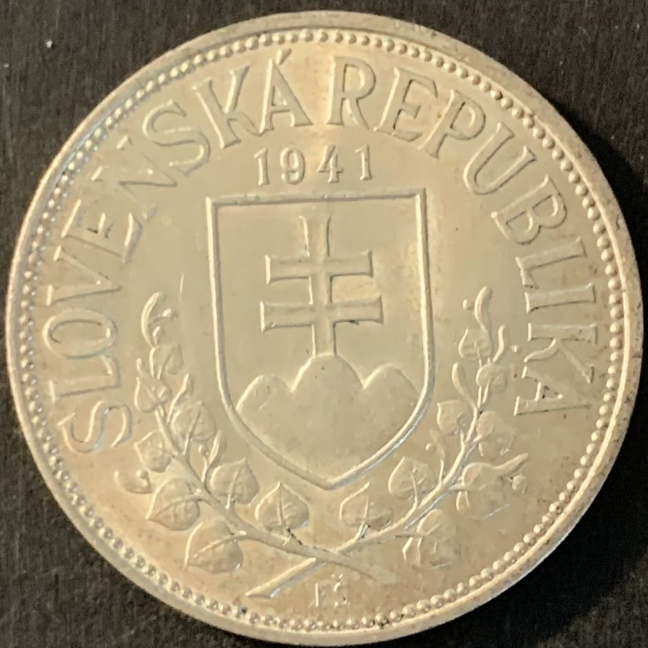 紫瑗钱币—微拍第70期  斯洛伐克 1941年 圣西里尔和圣美多德 20克朗 15克 0.5银