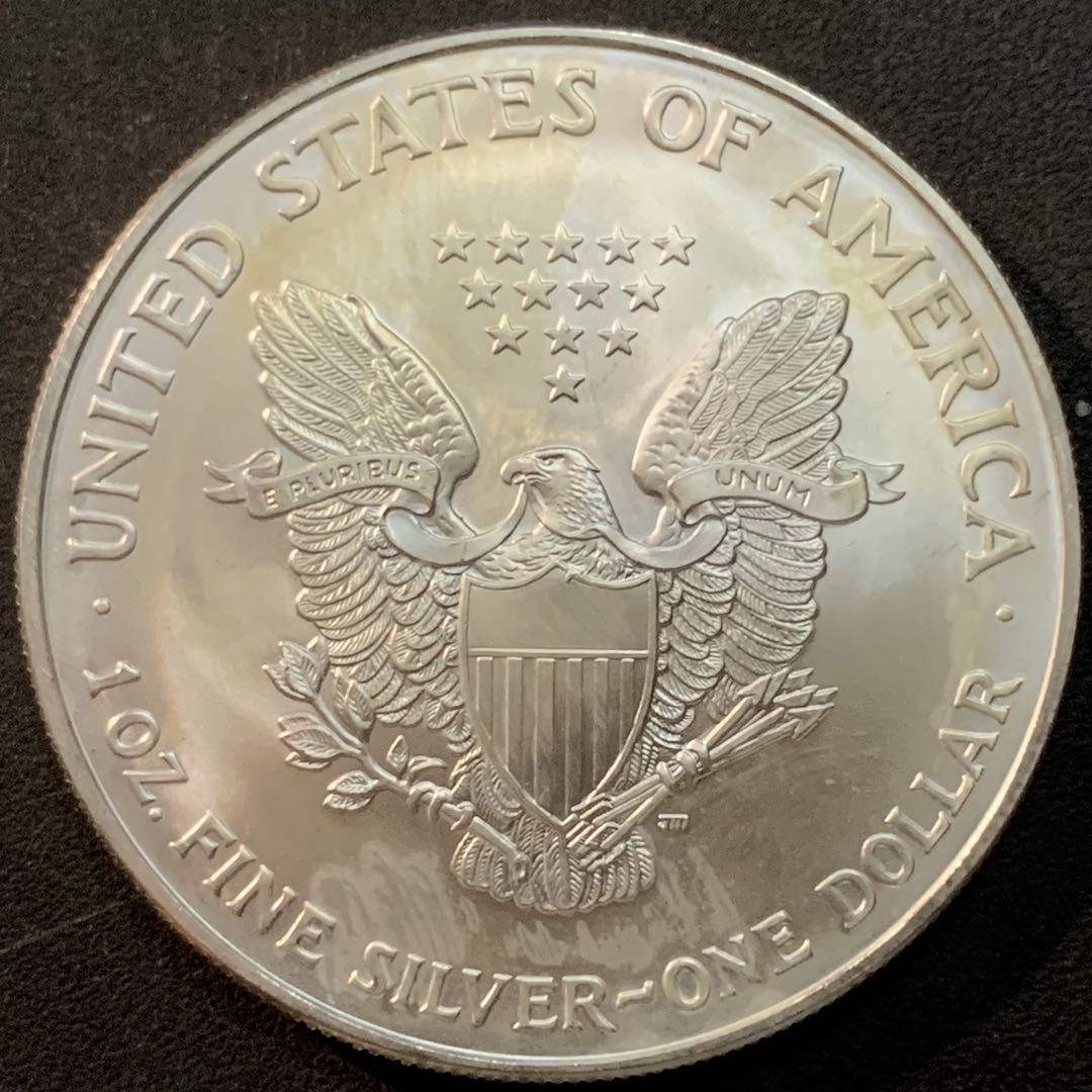 紫瑗钱币—微拍第70期  美国 2003年 行走女神 1盎司 投资银币 31.1克 0.999银 UNC