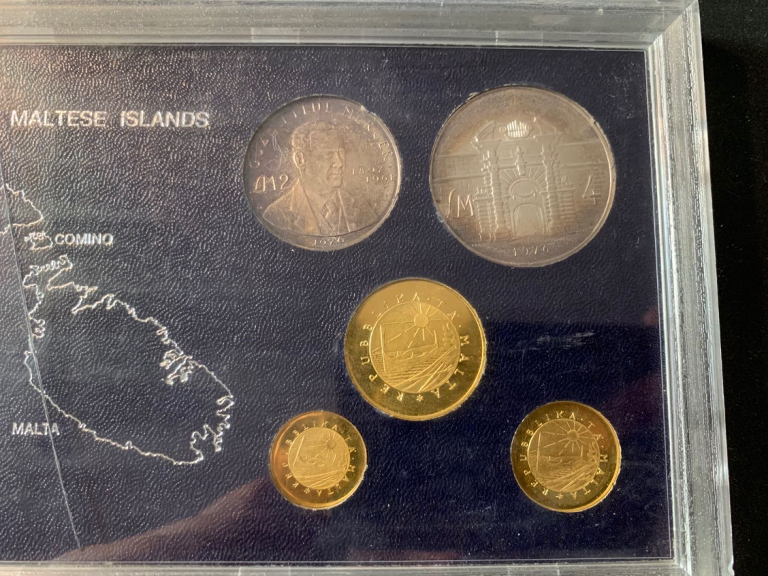 紫瑗钱币—微拍第70期  马耳他 1976年 2银3金套 共30克 0.987银 24克 0.917金
