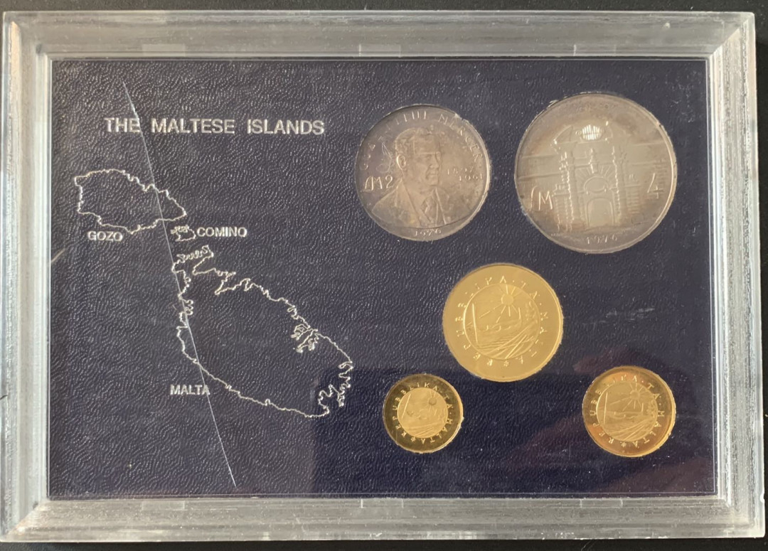 紫瑗钱币—微拍第70期  马耳他 1976年 2银3金套 共30克 0.987银 24克 0.917金