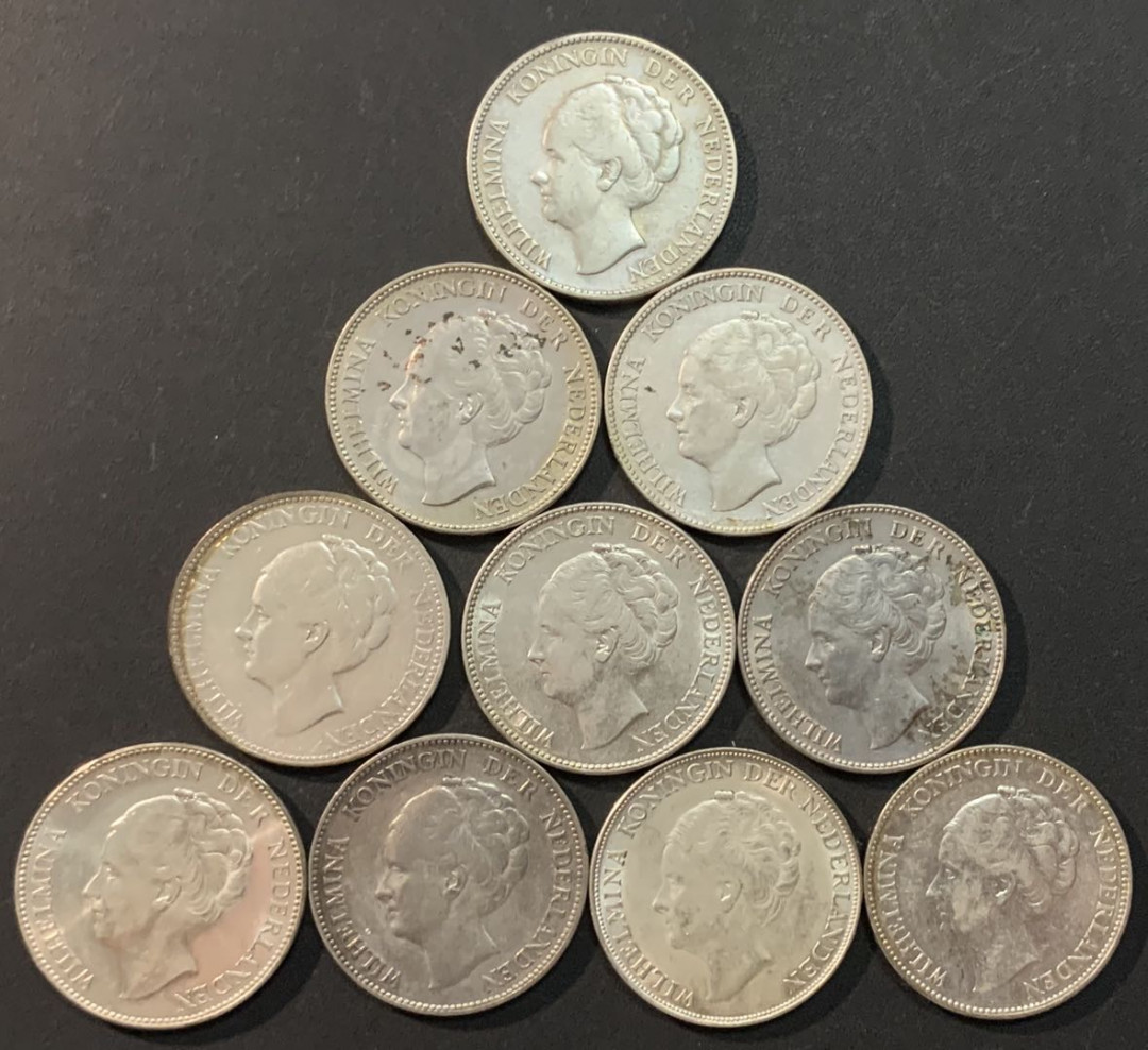 紫瑗钱币—微拍第70期  荷兰 1922—1940年 威廉明娜女王 1盾 10枚一组 共100克 0.72银