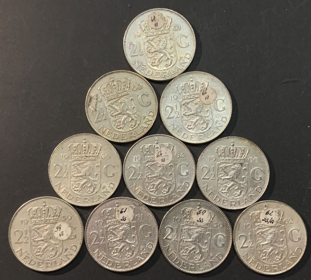 紫瑗钱币—微拍第70期  荷兰 1959—1966年 朱莉安娜女王 2.5盾 10枚一组 共150克 0.72银