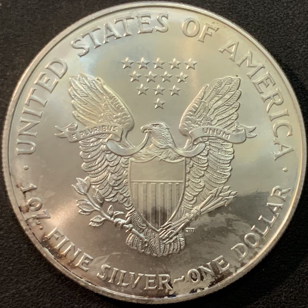 紫瑗钱币—微拍第70期  美国  2000年 行走女神 1盎司 投资银币 31.1克 0.999银 UNC