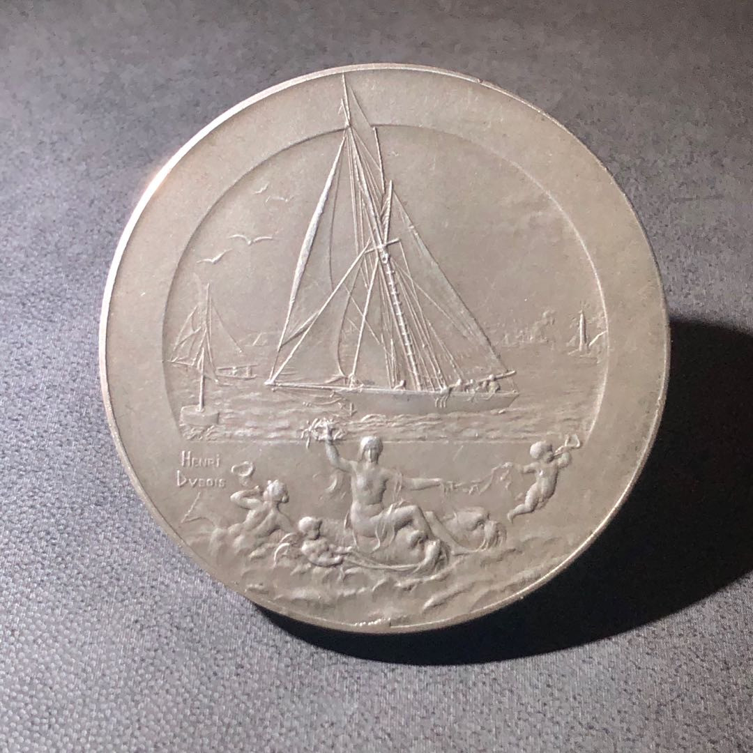 新艺术名家拍卖会 贸易