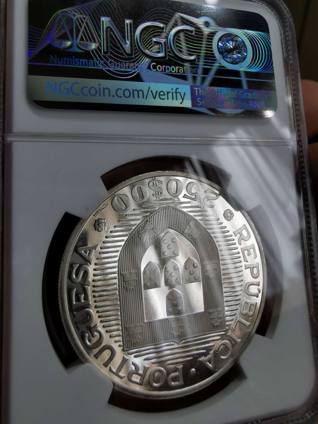 凡希社世界钱币微拍第一百二十二期 1984葡萄牙FAO渔业大银NGC-PF69UC