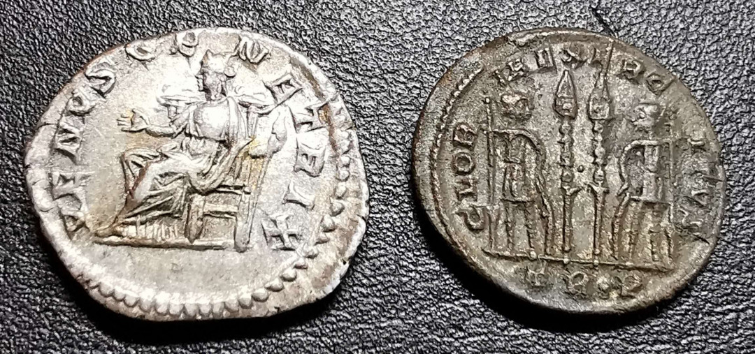 凡希社世界钱币微拍第一百二十二期 古罗马第纳尔银币富利铜币一对好品