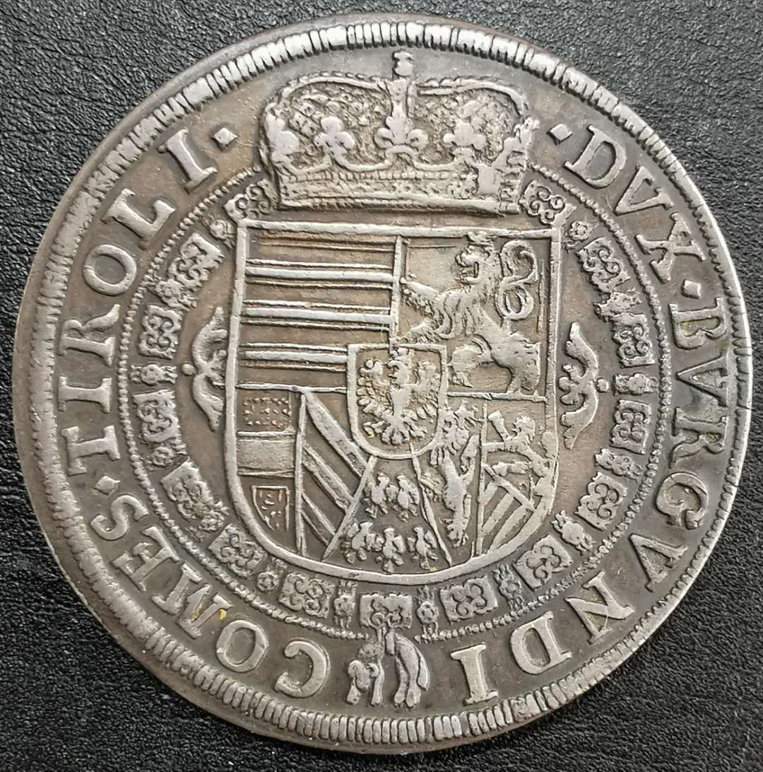 凡希社世界钱币微拍第一百二十二期 十七世纪奥地利利奥波德泰勒大银AU正面一划痕