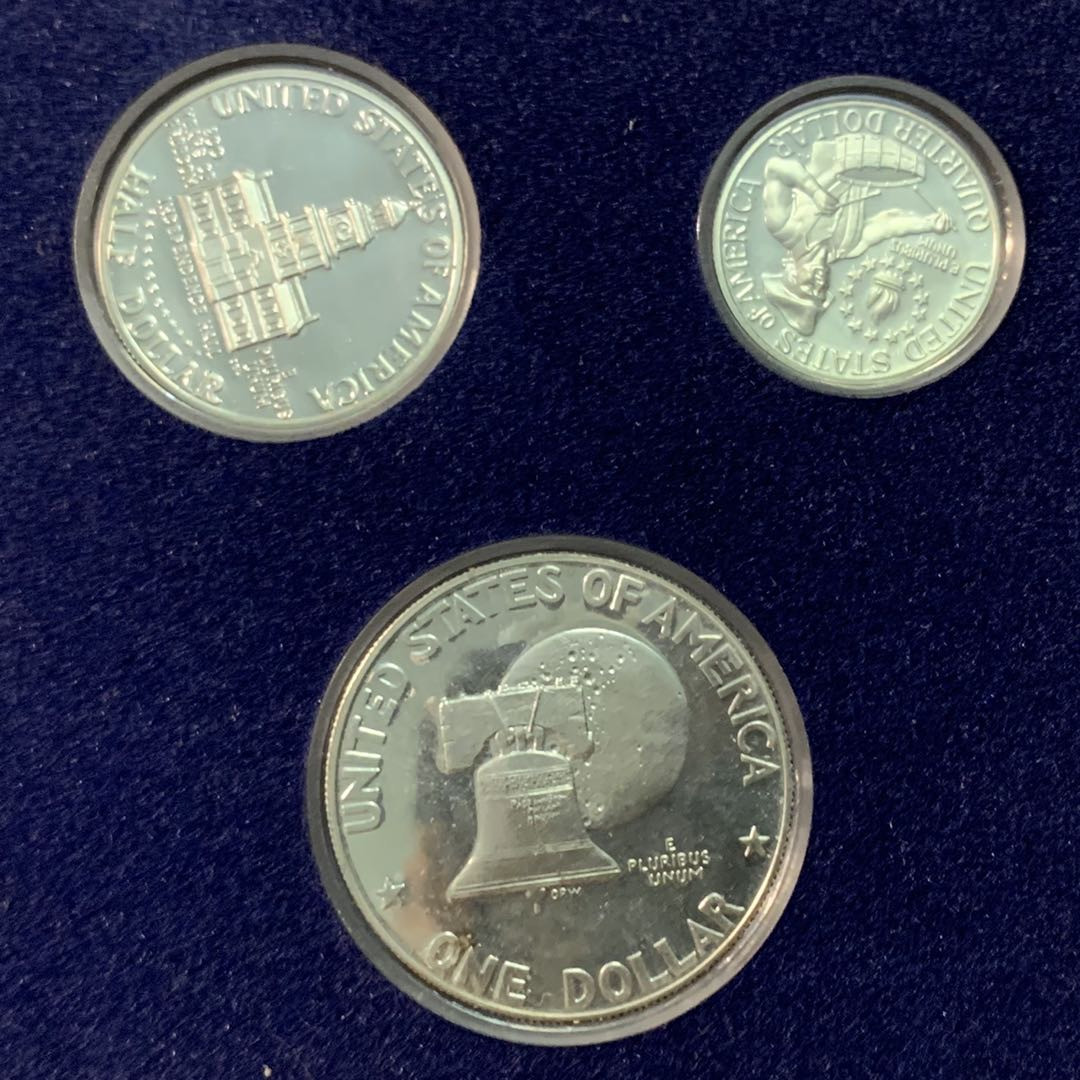 紫瑗钱币—微拍第71期  美国 1976年 建国 200周年 25 50美分 1元 3枚一套 共41.75克 0.4银 精制 原盒