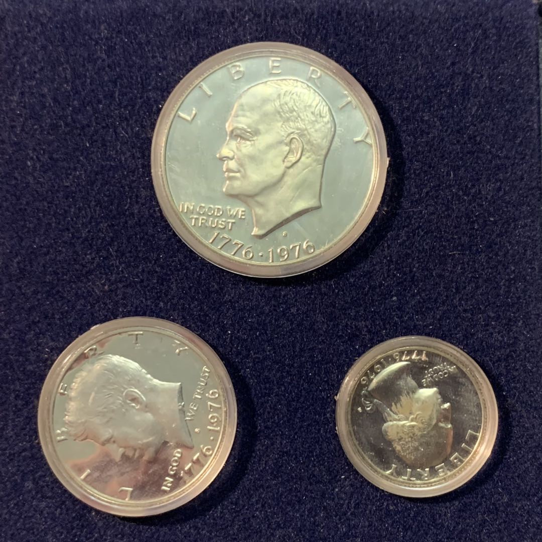 紫瑗钱币—微拍第71期  美国 1976年 建国 200周年 25 50美分 1元 3枚一套 共41.75克 0.4银 精制 原盒