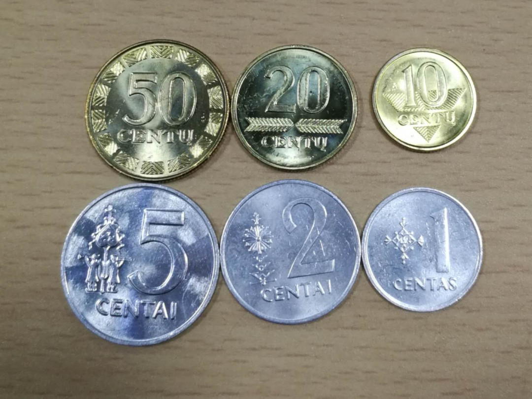 北京马甸外币专卖拍卖第十期，非贵金属硬币专场，陆续上新敬请关注 	立陶宛六枚/套，品相如图全新
