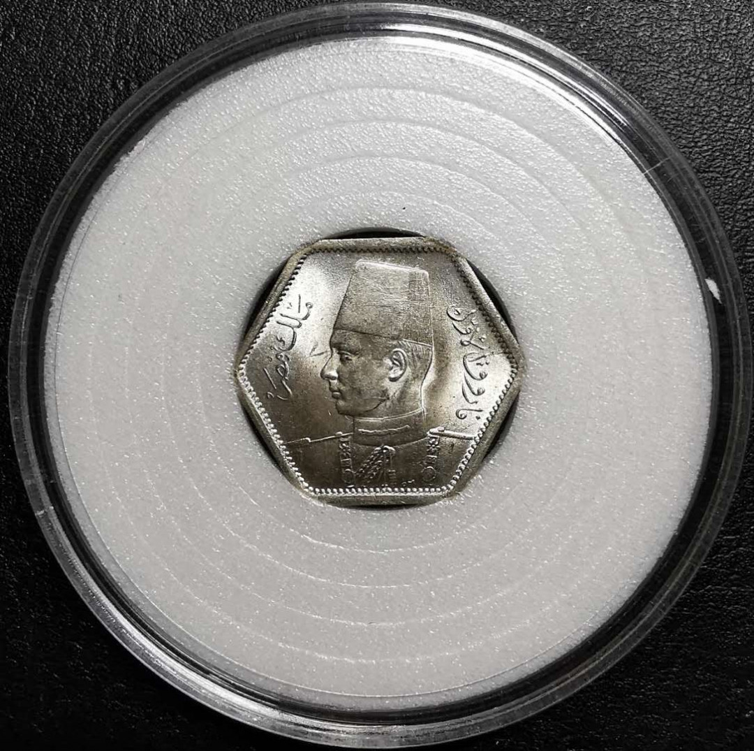 凡希社外币AI第三场 材料铺子 1944埃及2皮BU