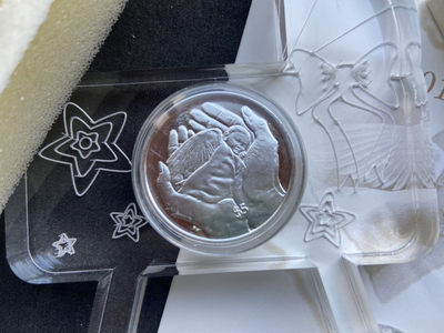 【随心拍&Getcoins】现代钱币第五十四期拍卖 【维京群岛】维京群岛2013年5元，“爱你一生(2013)手心里的天使宝贝”婴儿降临，精制纪念银币