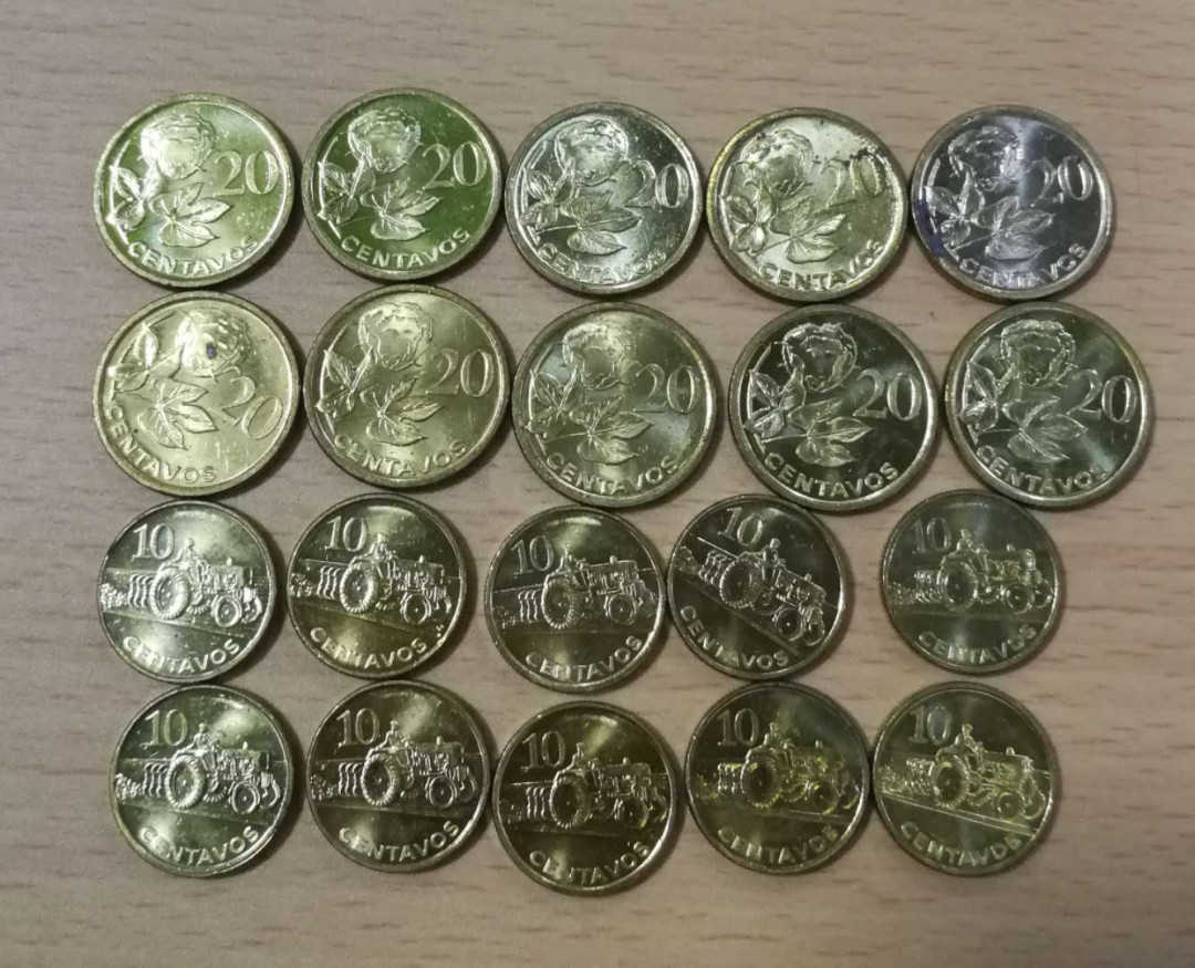 北京马甸外币专卖拍卖第十期，非贵金属硬币专场，陆续上新敬请关注 莫桑比克流通币20分10分铜币10对，品相如图