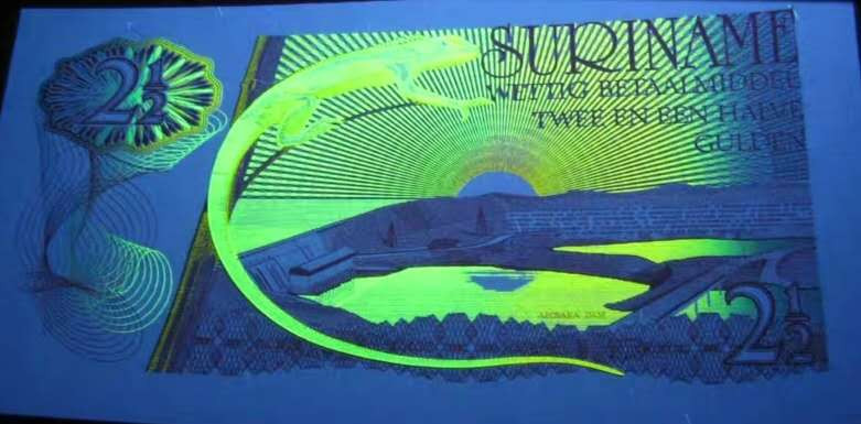 【收藏联盟】第144期拍卖——六一儿童节专场（共61拍） 苏里南 1978年 2 1/2盾 PMG66EPQ BWC出品