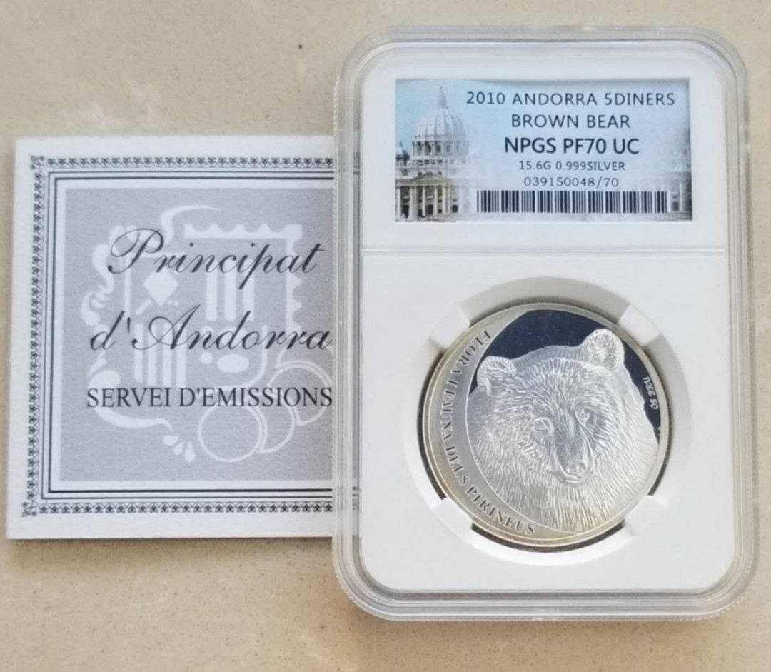 【币观天下】第110期钱币拍卖 克劳斯获奖币安道尔2010年棕熊银币