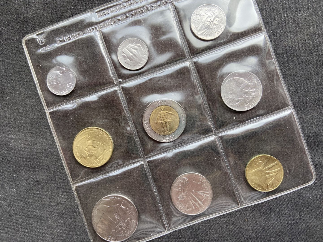 【币观天下】第110期钱币拍卖 【圣马力诺】圣马力诺1985原封套币秒杀