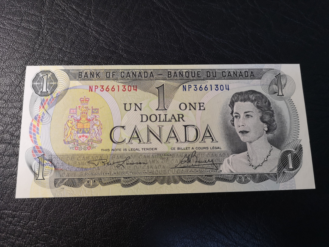 《外钞收藏家》第八十期拍卖 加拿大1973年1加元 背面透视风景 全新unc