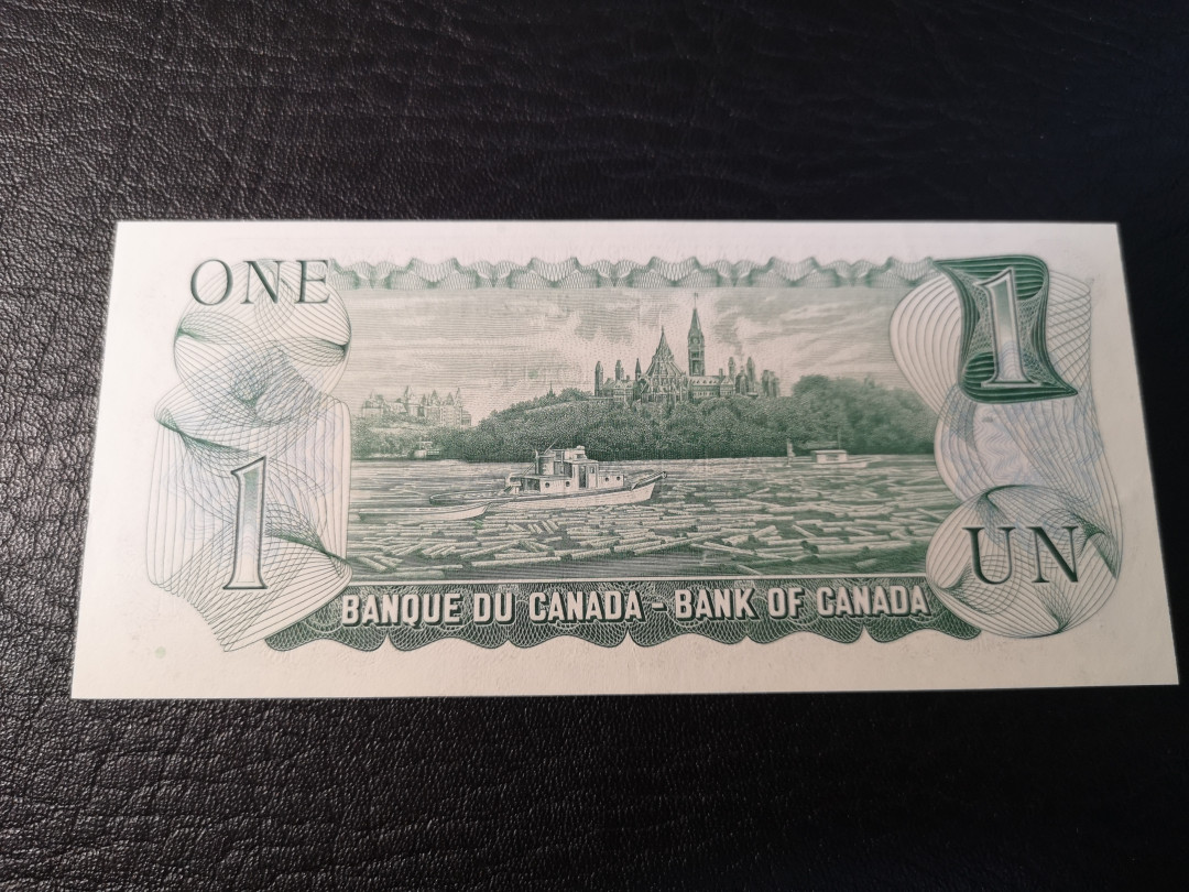 《外钞收藏家》第八十期拍卖 加拿大1973年1加元 背面透视风景 全新unc