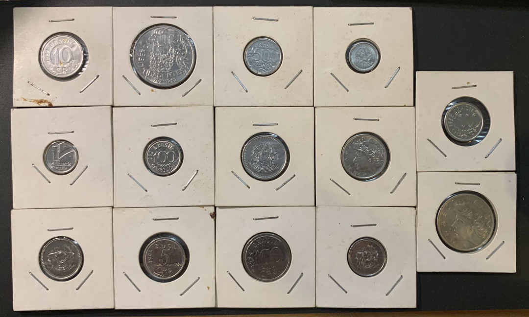 紫瑗钱币—微拍第73期  巴西散币一组 14枚 不重复