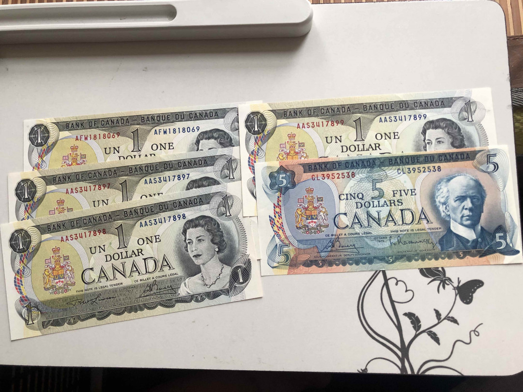 【收藏联盟】第145期拍卖——慧眼识珠（共50拍） 【一组5张】加拿大1972-73年 1元&5元 AU+~UNC-