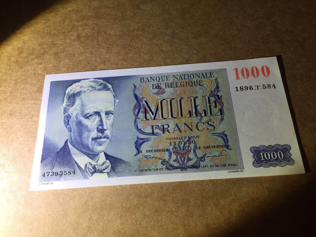 【收藏联盟】第145期拍卖——慧眼识珠（共50拍） 比利时 1950年 1000法郎 p131 UNC 法属风经典船长 精美