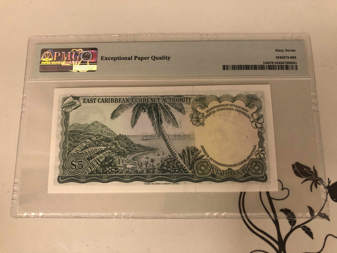 【收藏联盟】第145期拍卖——慧眼识珠（共50拍） 东加勒比 1965年5元 PMG67EPQ  戎装女王