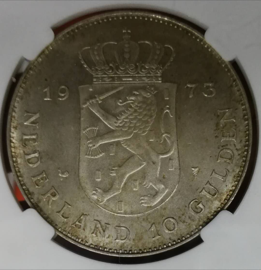 北京马甸外币专卖拍卖第十一期，陆续上新，欢迎关注 1973年荷兰银币，25克，725银。品相如图