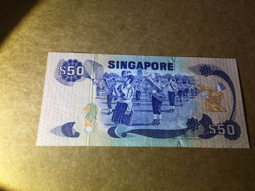 【收藏联盟】第146期拍卖——北非后花园（共50拍） 新加坡 1976年 鸟版50元 品相如图 新加坡财政部长韩瑞生签名