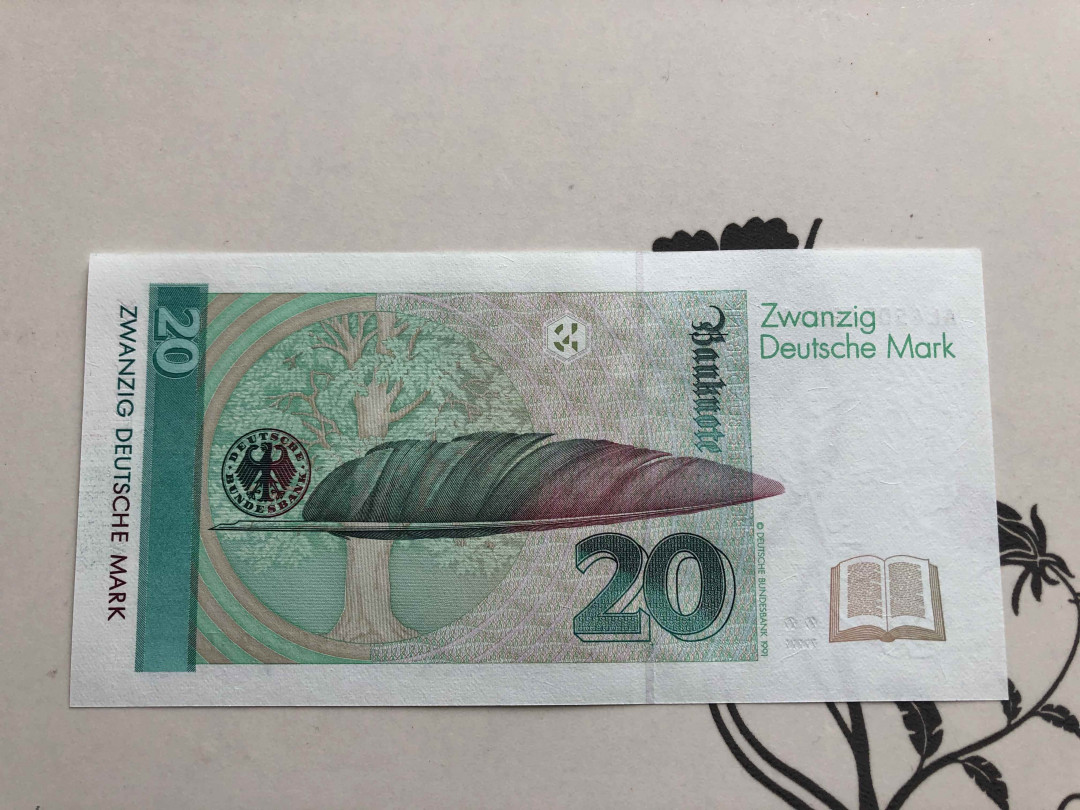 【收藏联盟】第146期拍卖——北非后花园（共50拍） 【一组2张】法国 1942年100元 &德国 1991年20马克 品相如图 