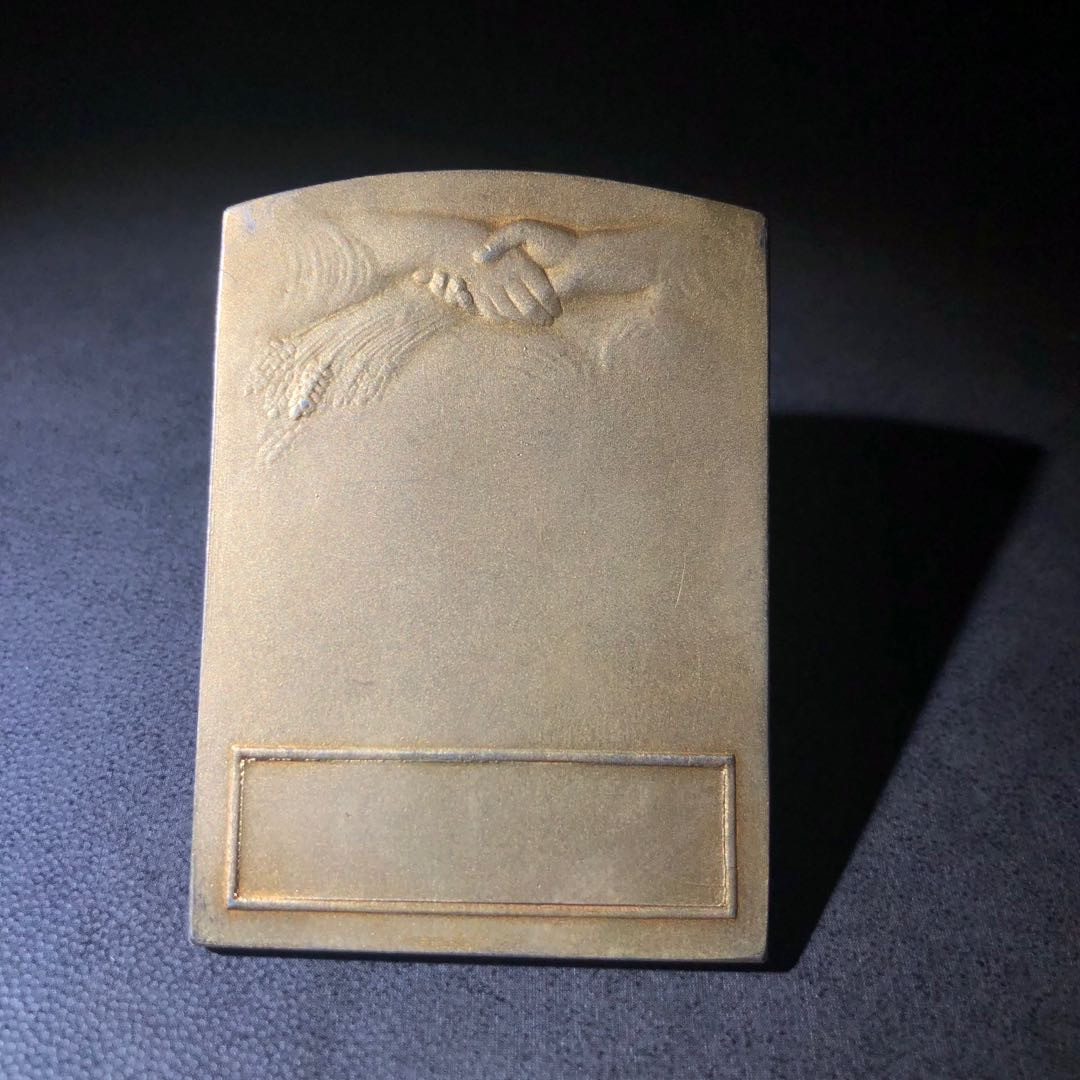 新艺术风格名家作品 织鱼网