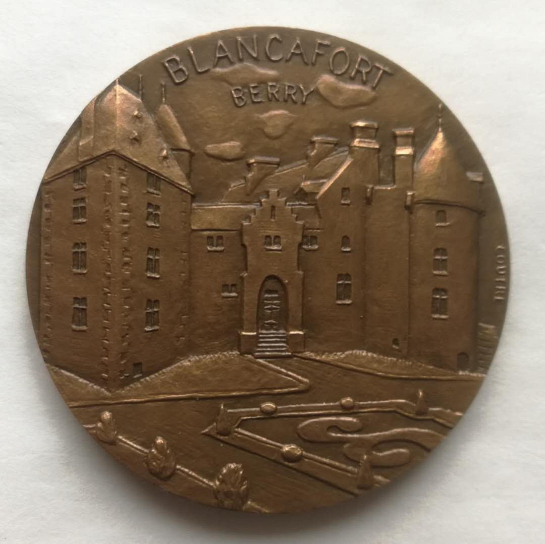 麦朵尔俱乐部第47场拍卖 法国雕塑家COUTRE作品【布朗卡福尔城堡】