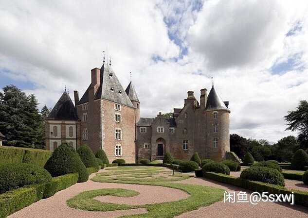 麦朵尔俱乐部第47场拍卖 法国雕塑家COUTRE作品【布朗卡福尔城堡】