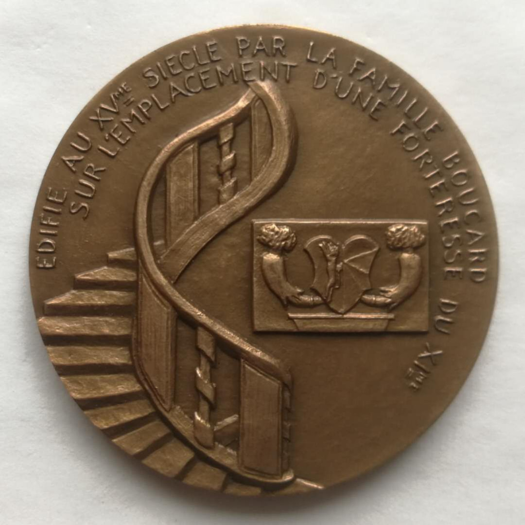 麦朵尔俱乐部第47场拍卖 法国雕塑家COUTRE作品【布朗卡福尔城堡】