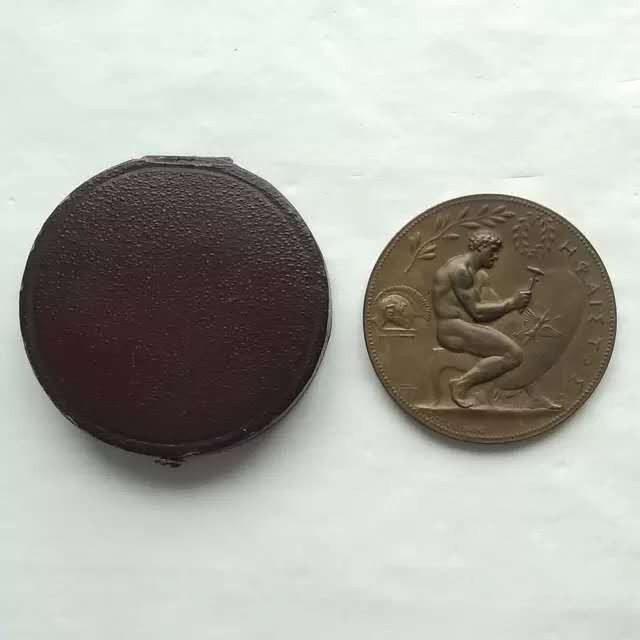 麦朵尔俱乐部第47场拍卖 法国新艺术章牌_1887年巴黎青铜制造商纪念铜章