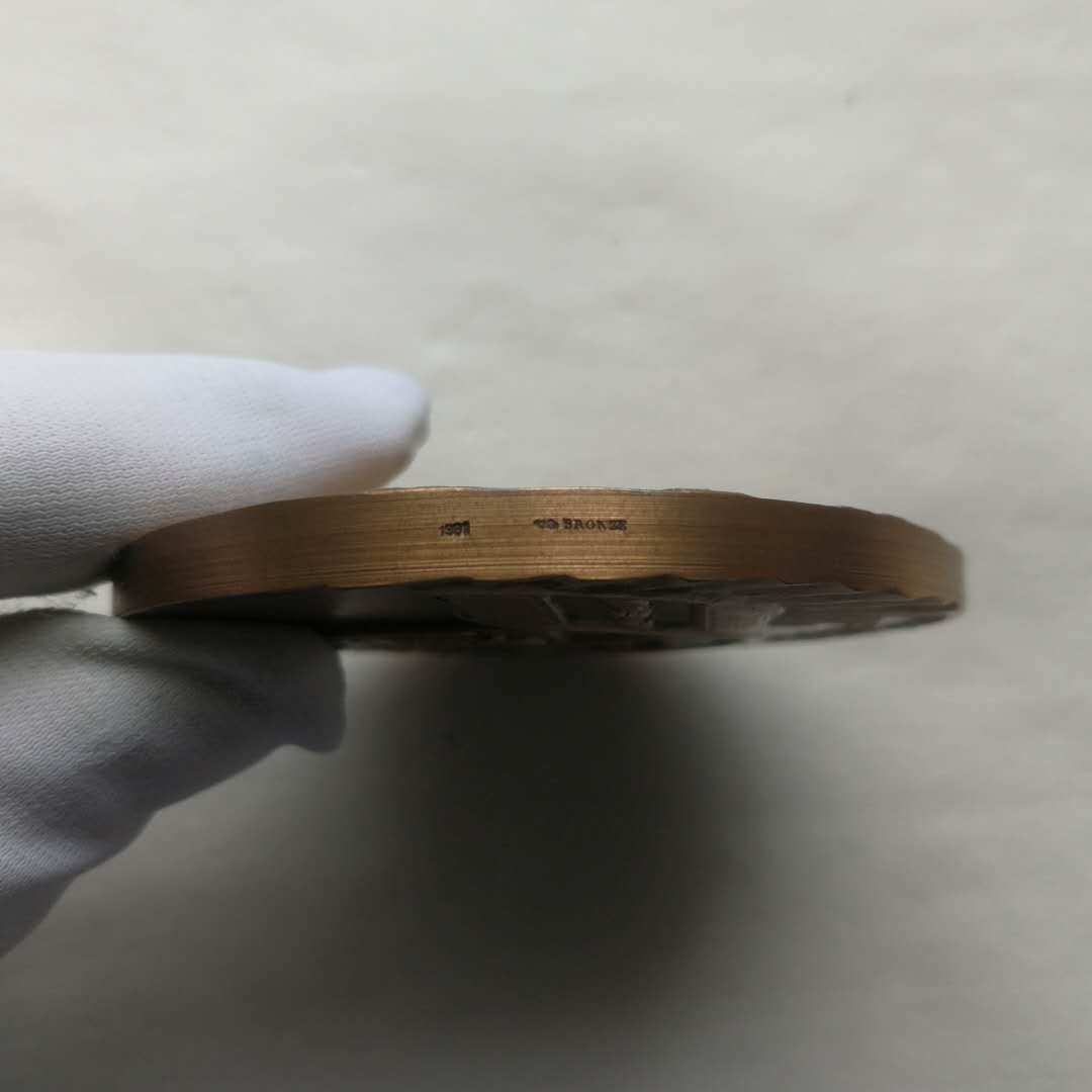 麦朵尔俱乐部第47场拍卖 法国雕塑家COUTRE作品【布朗卡福尔城堡】