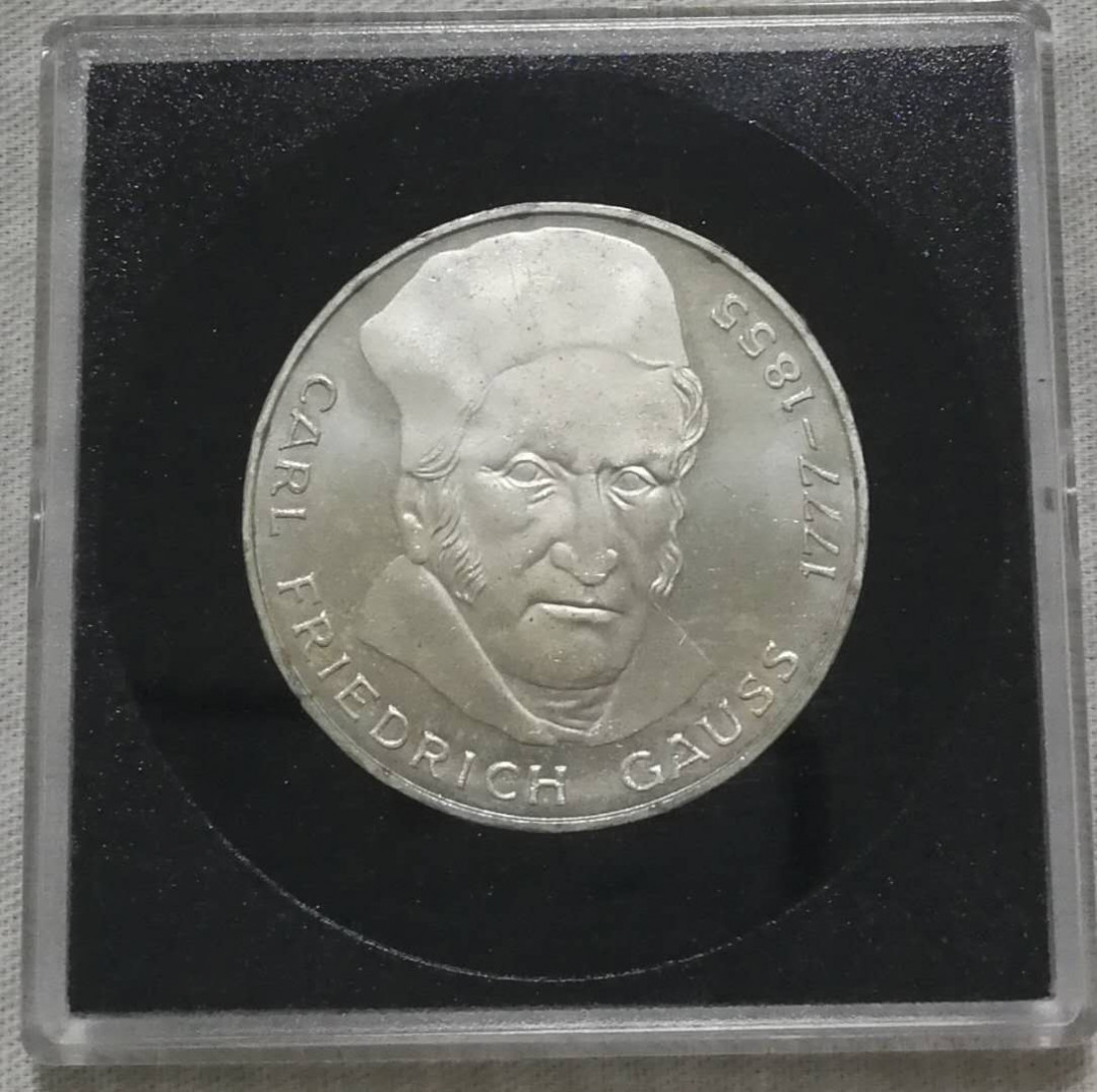 北京马甸外币专卖拍卖第十一期，陆续上新，欢迎关注 1977年德国5马克银币，重11.2克。625银，品相如图