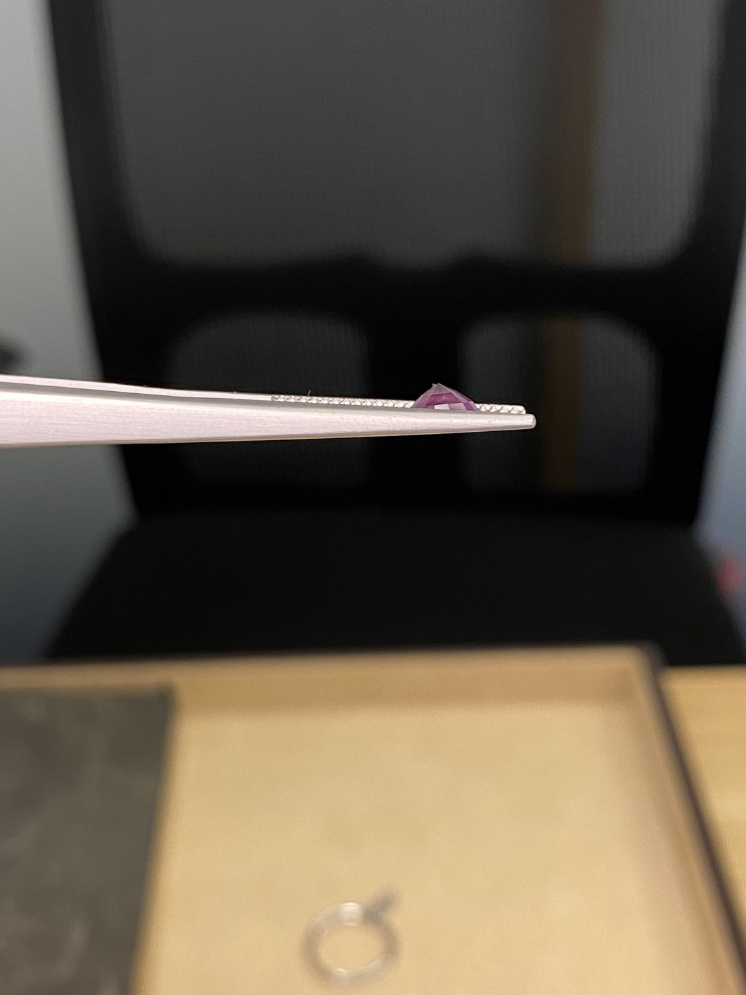 【6月6日 大牌尾单宝石】特价尖晶石专场 纯天然SPINEL 斯里兰卡尾单小尖晶 典型斯里兰卡尖晶颜色 1.23克拉
