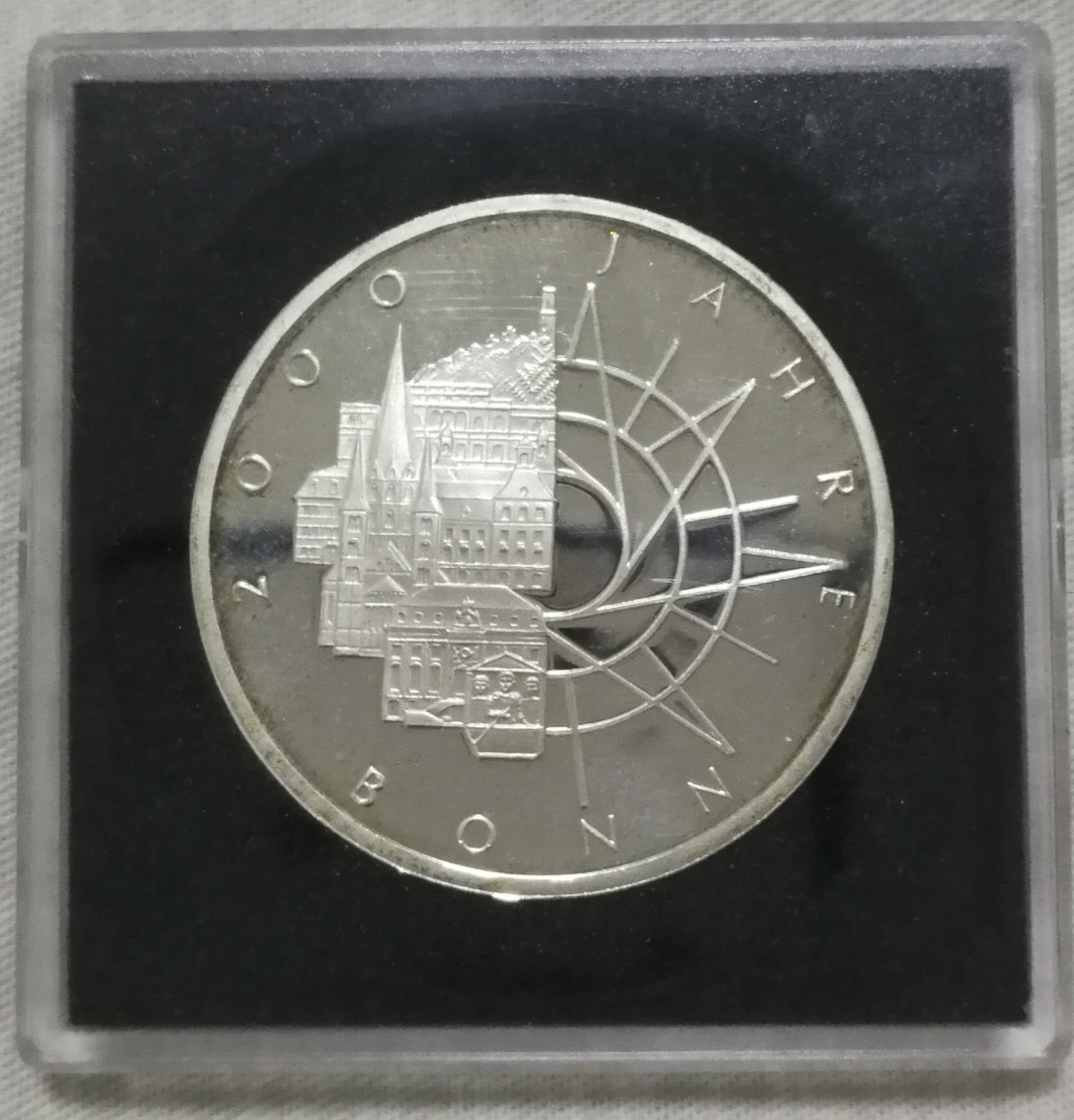 北京马甸外币专卖拍卖第十一期，陆续上新，欢迎关注 1989年德国10马克精制银币，重15.5克，625银，品相如图