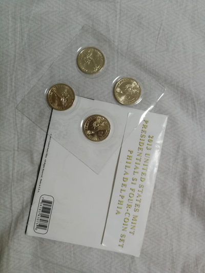 北京马甸外币专卖第十二期拍卖，非贵金属硬币专场。陆续上新，欢迎关注 - 2013年美国P版总统纪念币原封装4枚，品相如图