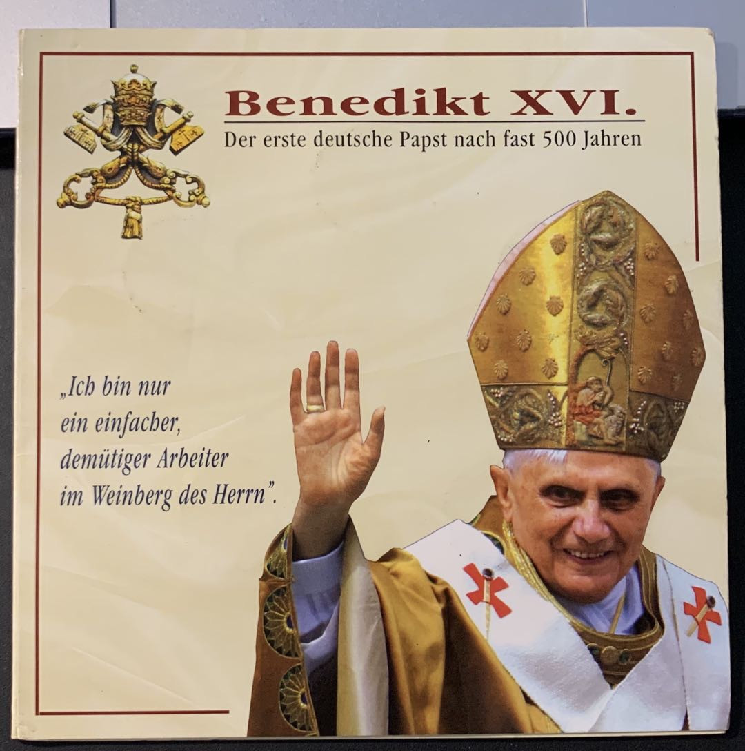 紫瑗钱币—微拍第78期  索马里 2006年 教皇访问 1元 共5枚 原厂卡装