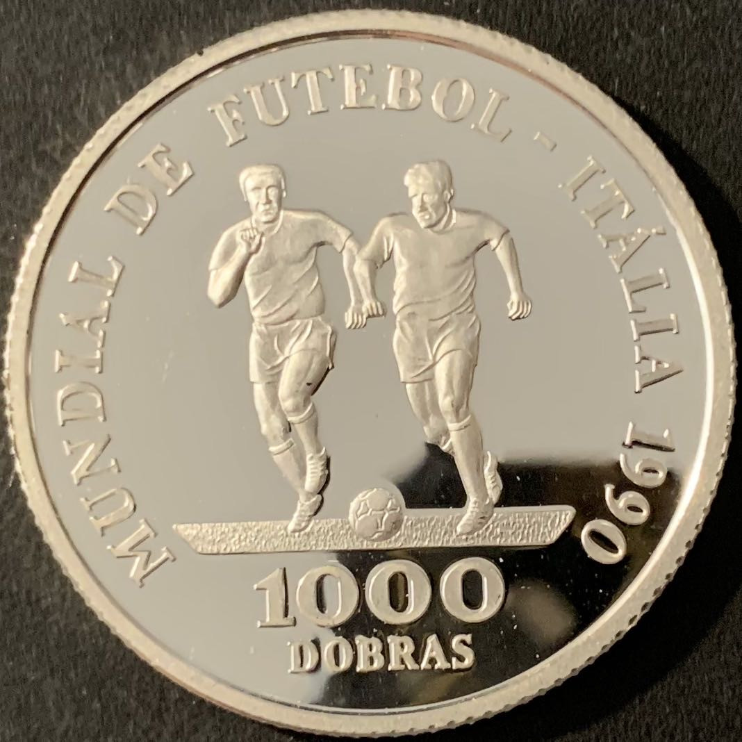 紫瑗钱币—微拍第78期  圣多美和普林西比 1990年 意大利世界杯 带球 1000多布拉 23.33克 0.925银 精制