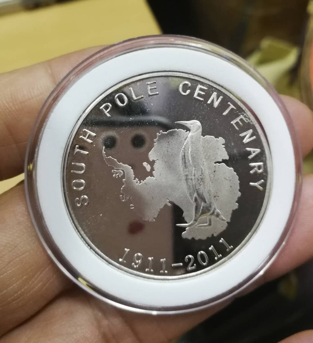 北京马甸外币专卖第十二期拍卖，非贵金属硬币专场。陆续上新，欢迎关注 不太懂的南极镀银币。品相如图