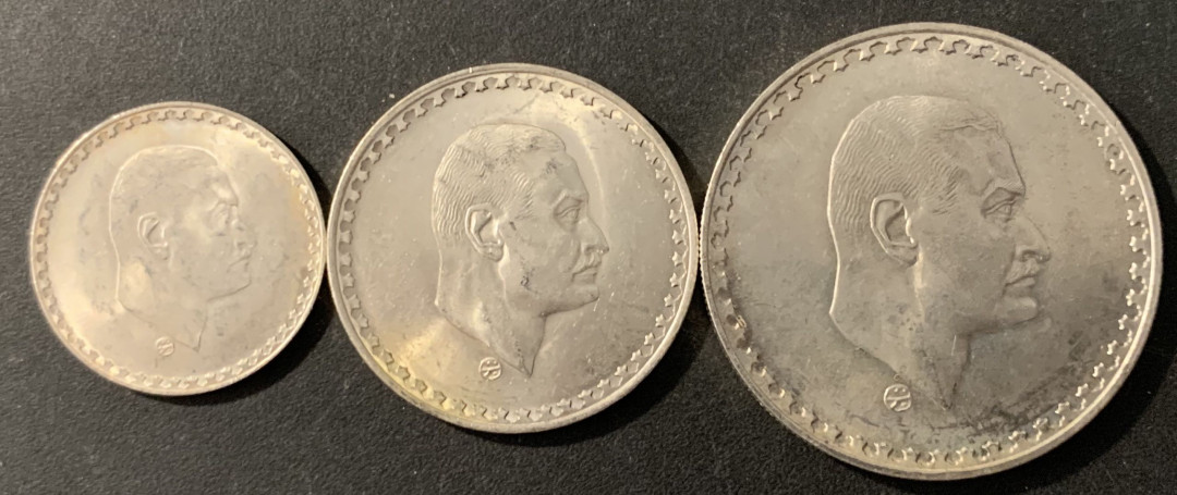 紫瑗钱币—微拍第78期  埃及 1970年 纳赛尔总统 25 50皮阿斯特 1磅 3枚一组 共43.5克 0.72银 BU